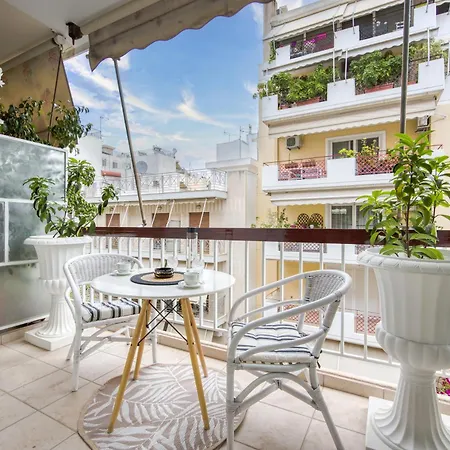 Appartement Spacious & Bright Apt Near Acropolis Athene