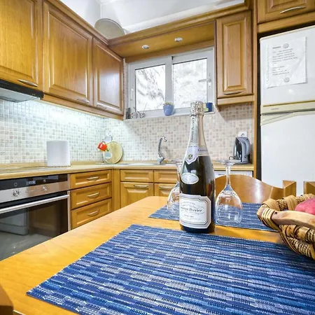 Appartement Spacious & Bright Apt Near Acropolis